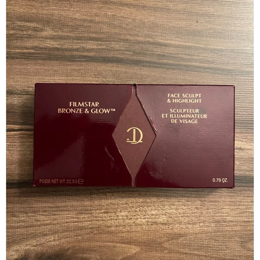 Women's Charlotte Tilbury Filmstar Bronze & Glow Highlighter - Light Medium